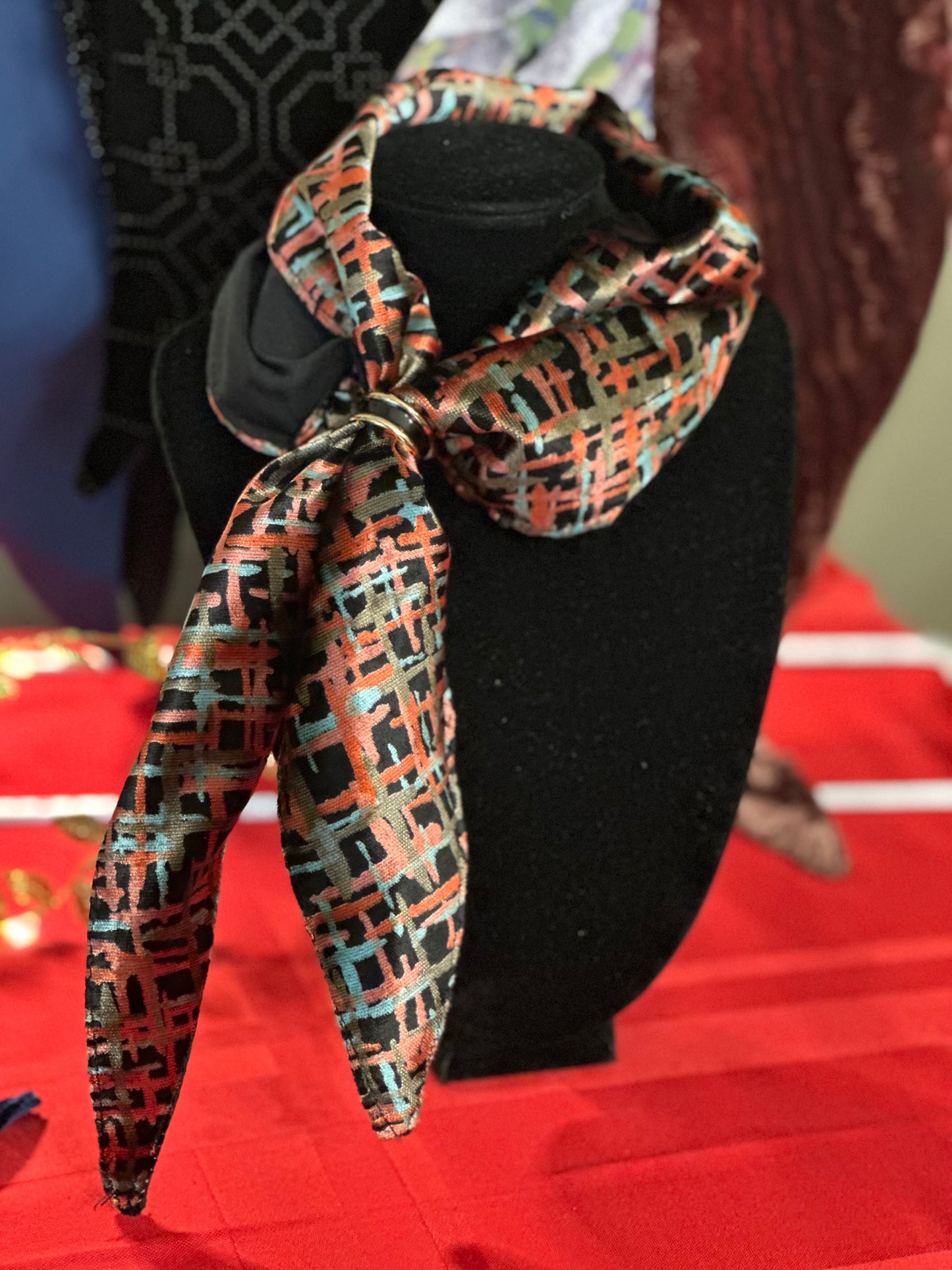 Foulard con chiusura ad anello