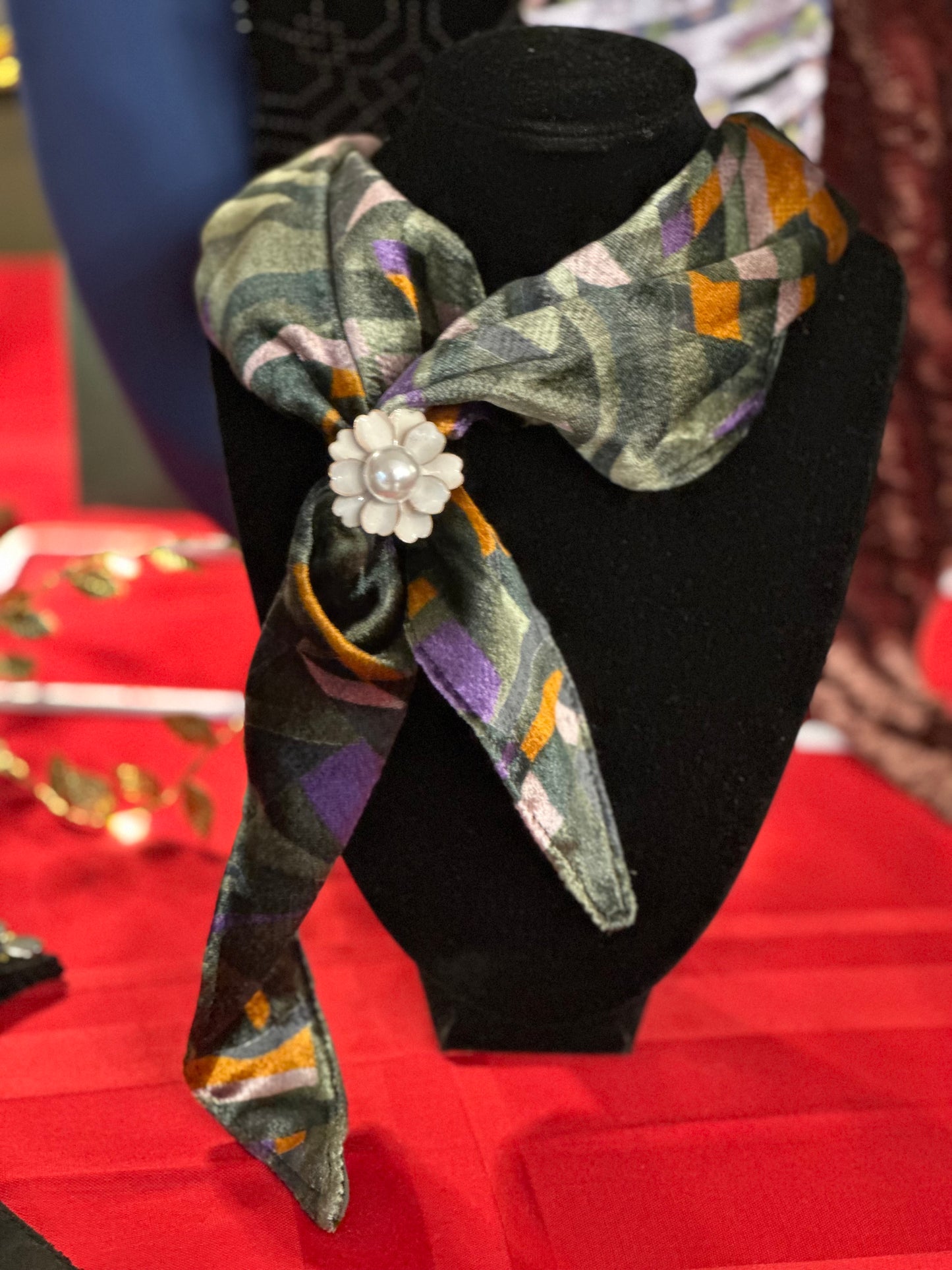 Foulard con chiusura ad anello